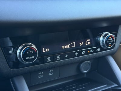 2026 Mitsubishi Outlander ES