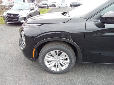 2026 Mitsubishi Outlander ES
