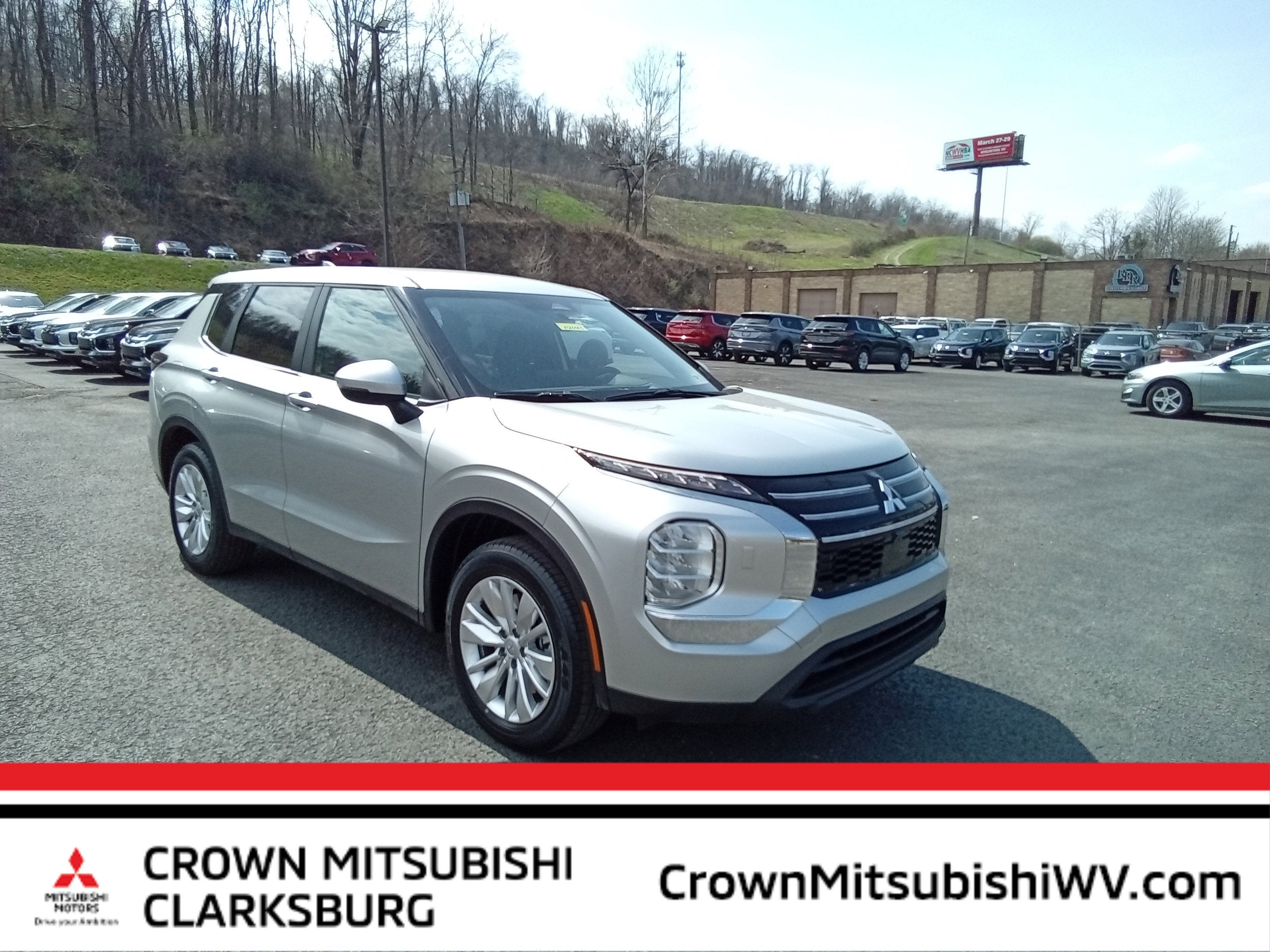 2026 Mitsubishi Outlander ES