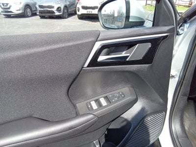 2026 Mitsubishi Outlander ES