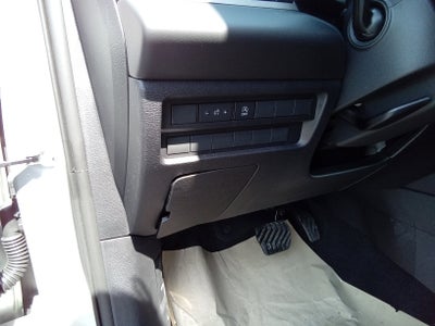 2026 Mitsubishi Outlander ES