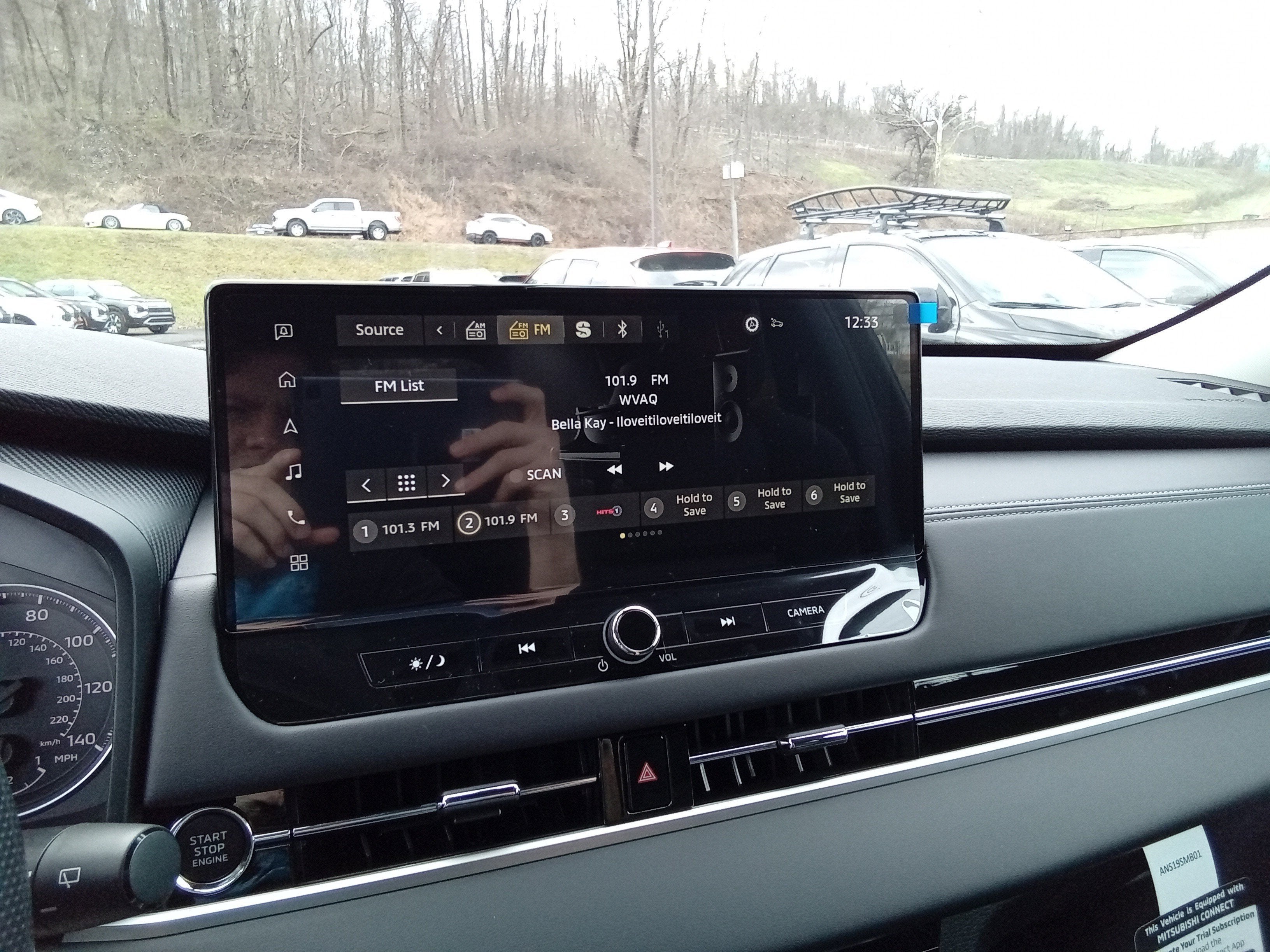 2026 Mitsubishi Outlander ES