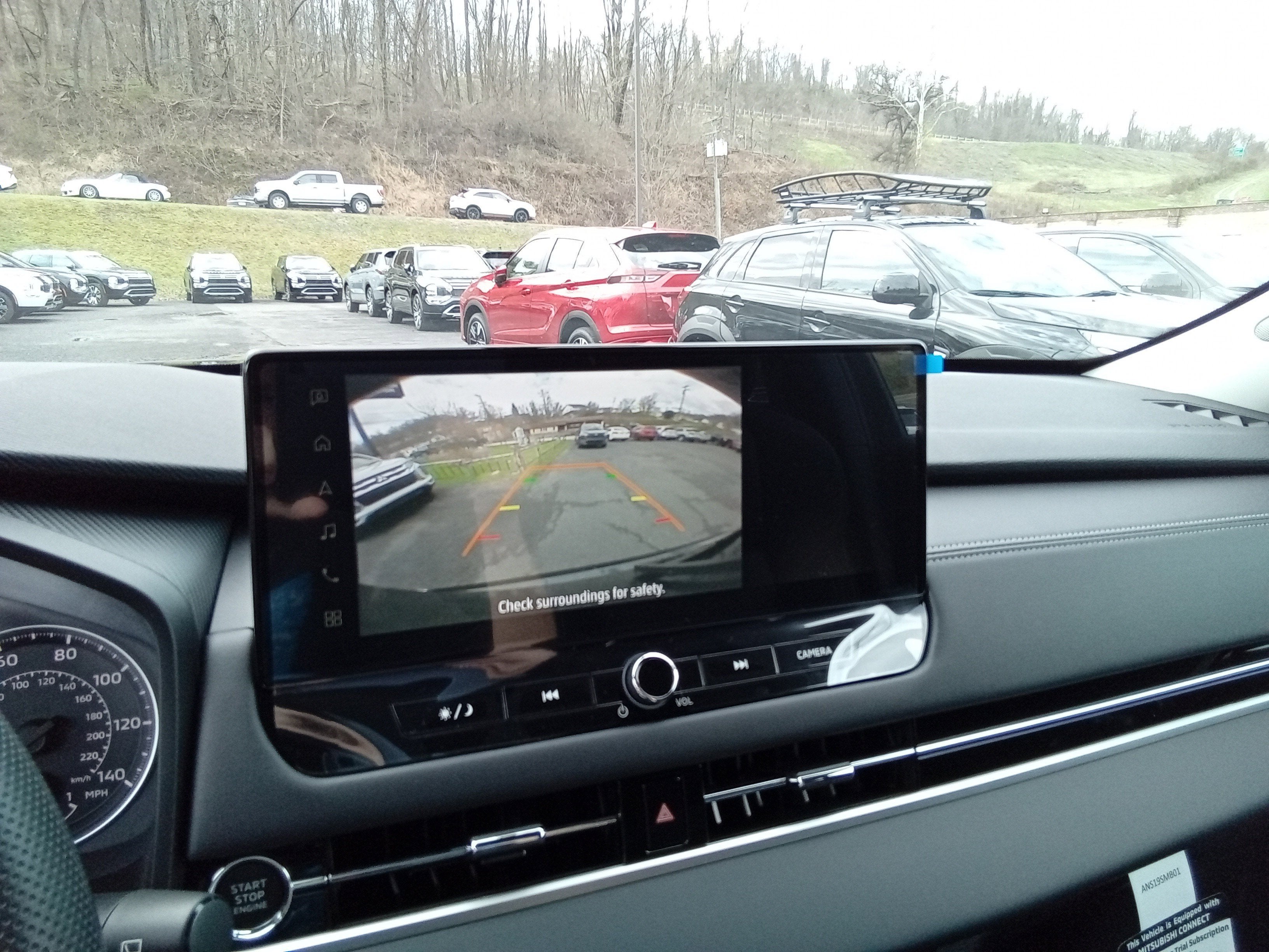 2026 Mitsubishi Outlander ES