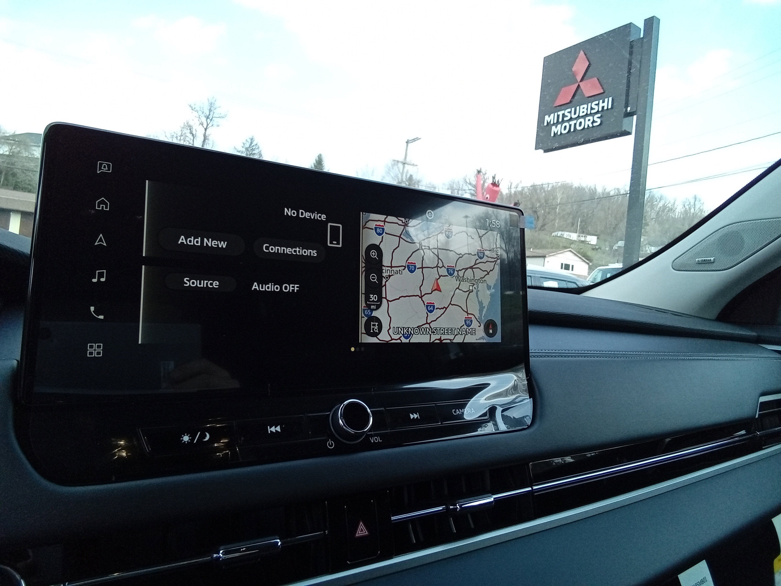 2026 Mitsubishi Outlander ES