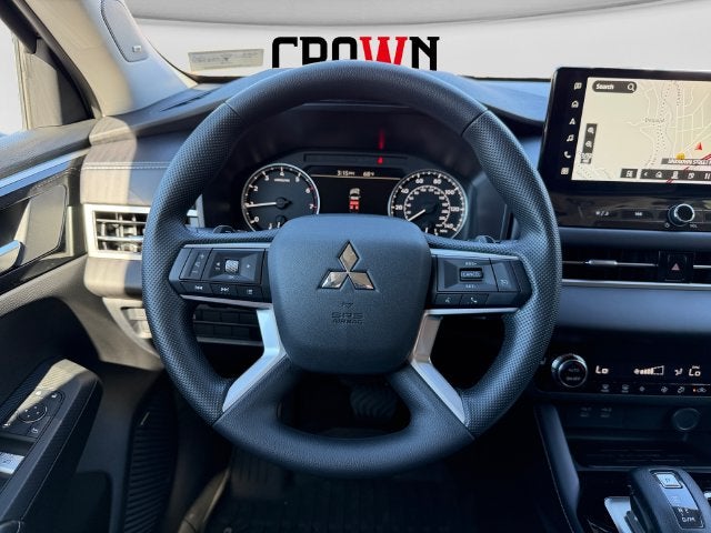 2026 Mitsubishi Outlander ES
