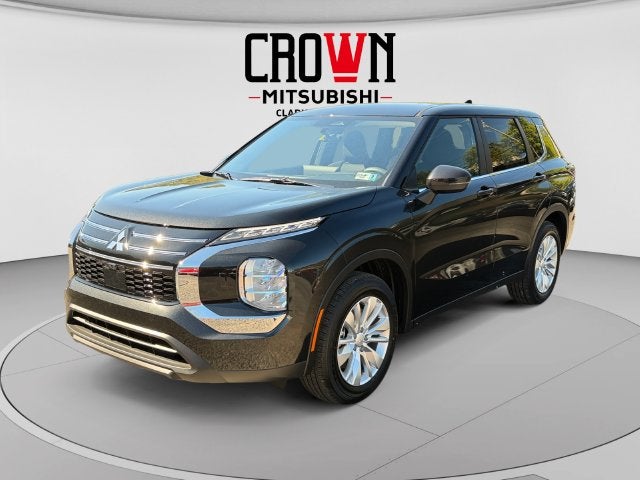 2026 Mitsubishi Outlander ES