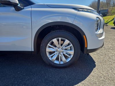 2026 Mitsubishi Outlander ES