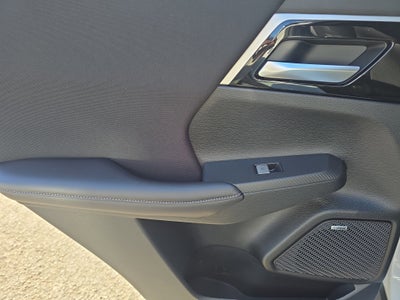 2026 Mitsubishi Outlander ES