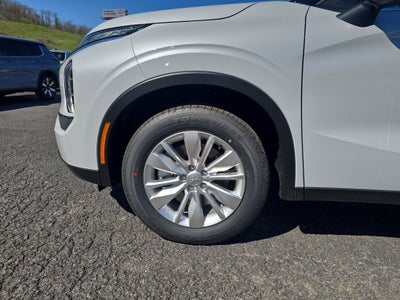 2026 Mitsubishi Outlander ES