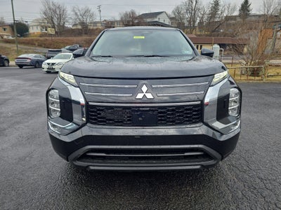 2026 Mitsubishi Outlander ES