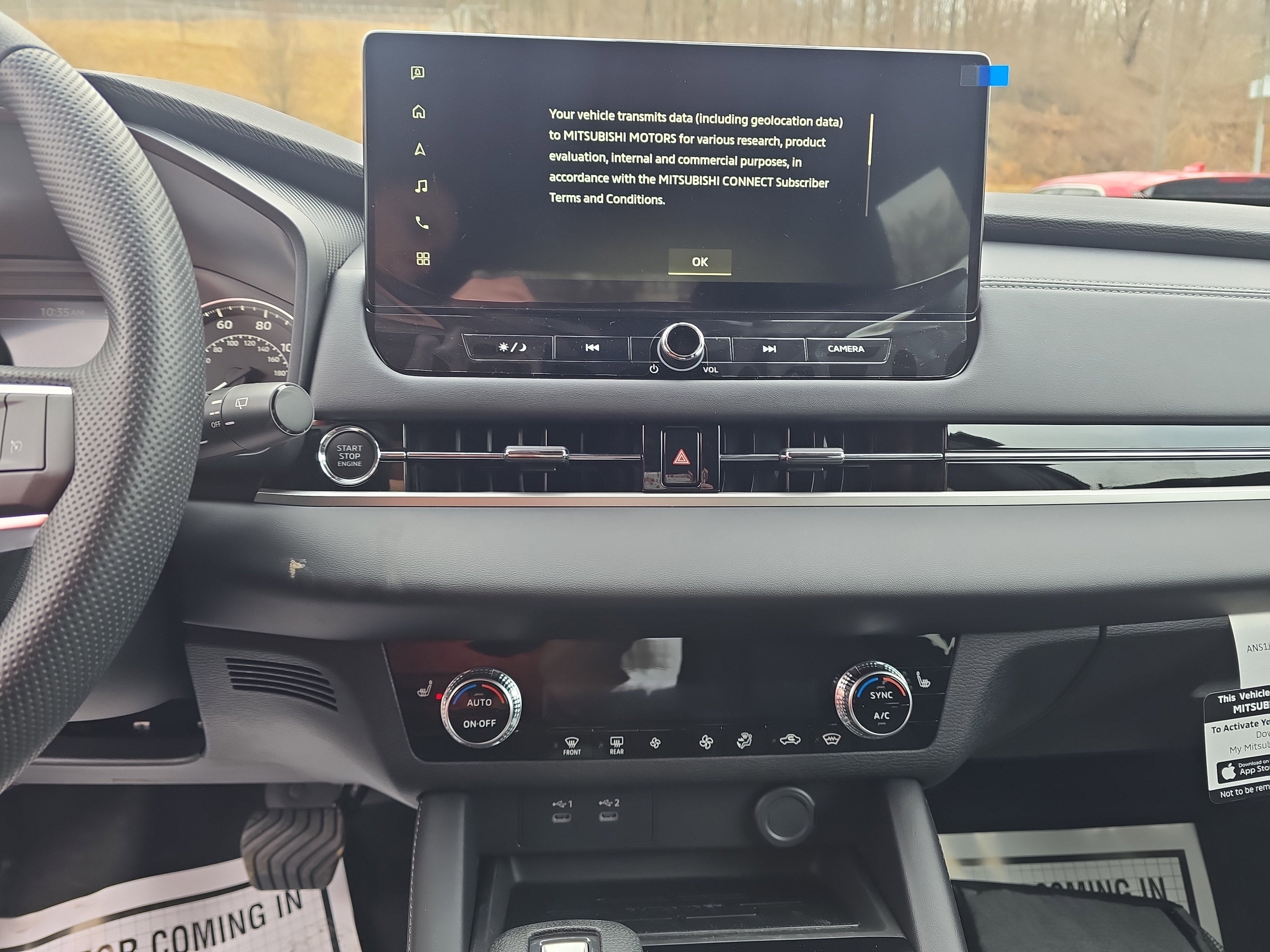 2026 Mitsubishi Outlander ES