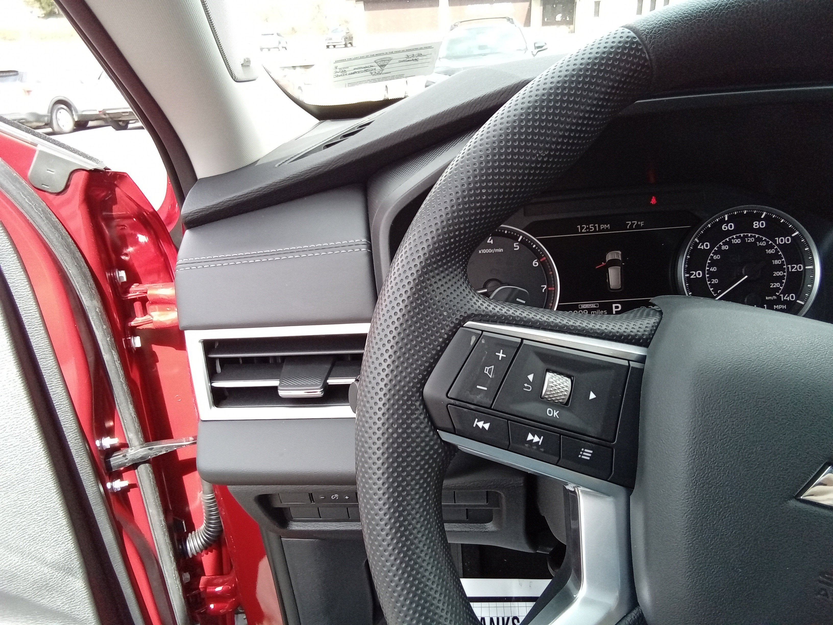 2026 Mitsubishi Outlander ES