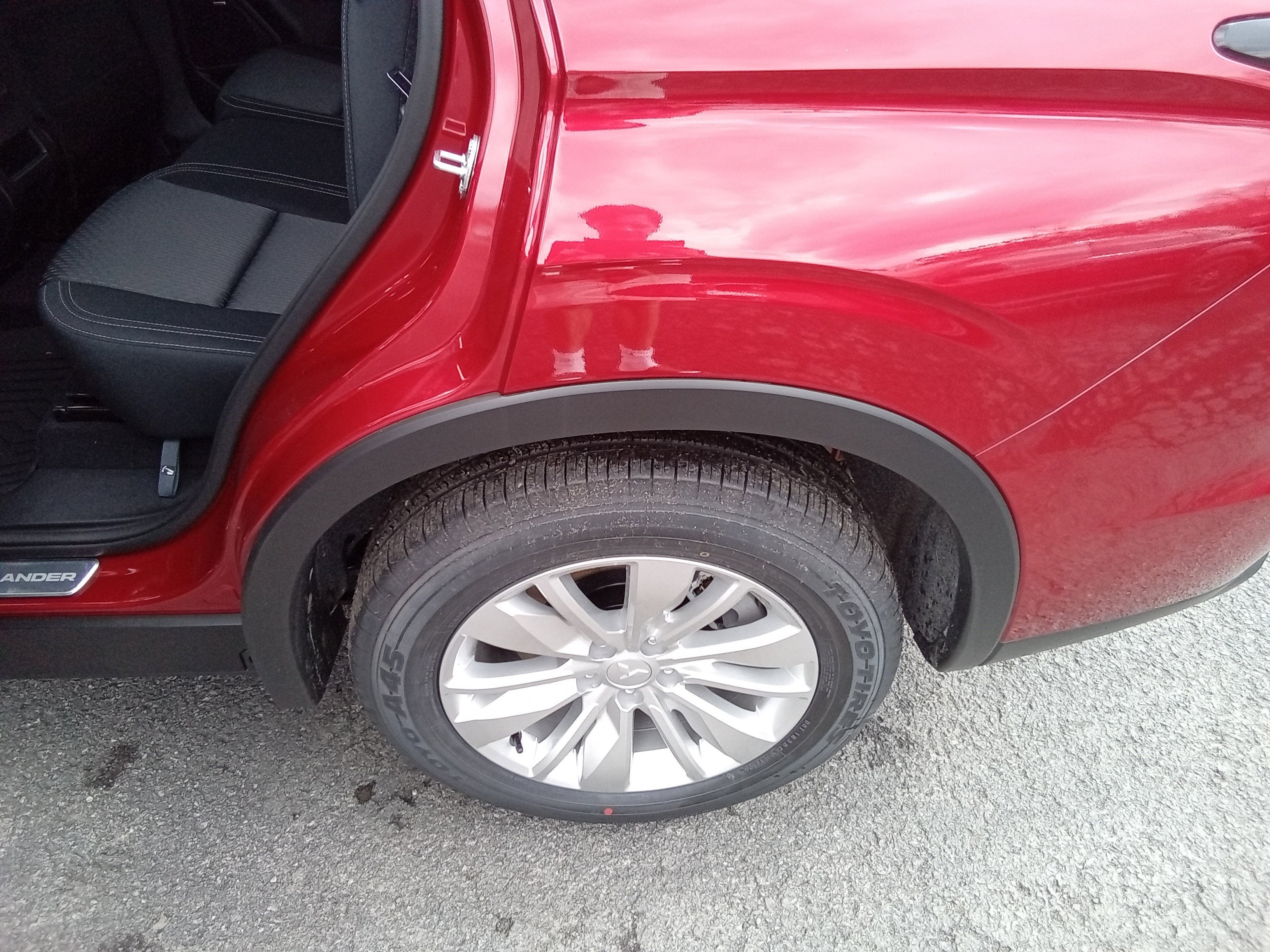 2026 Mitsubishi Outlander ES