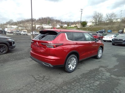 2026 Mitsubishi Outlander ES