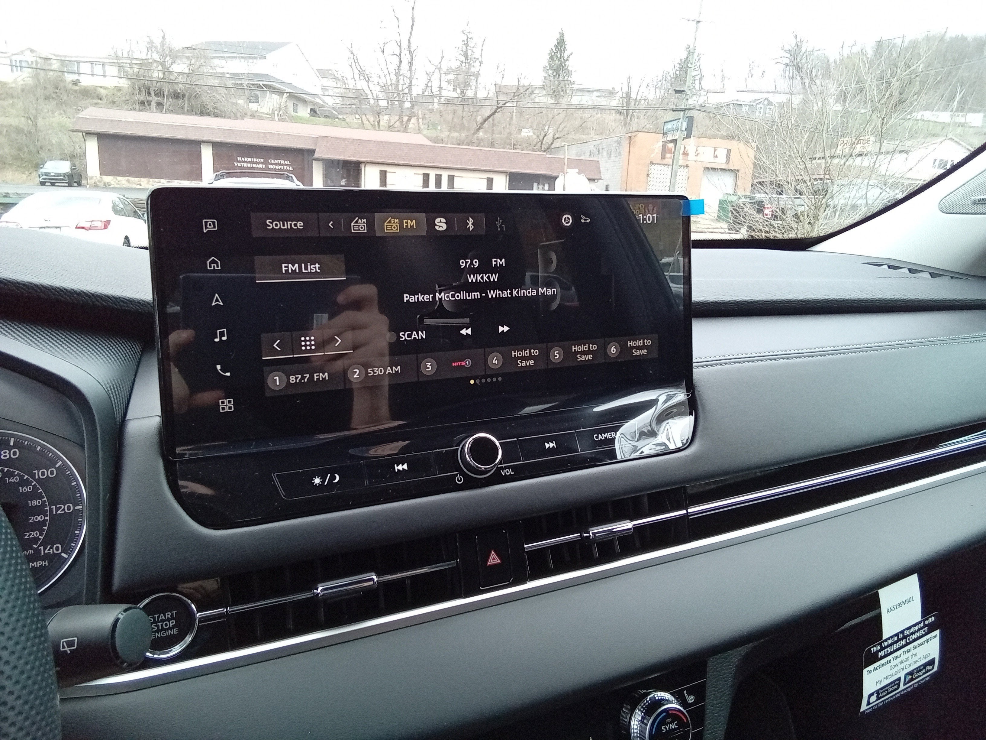 2026 Mitsubishi Outlander ES