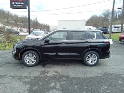 2026 Mitsubishi Outlander ES