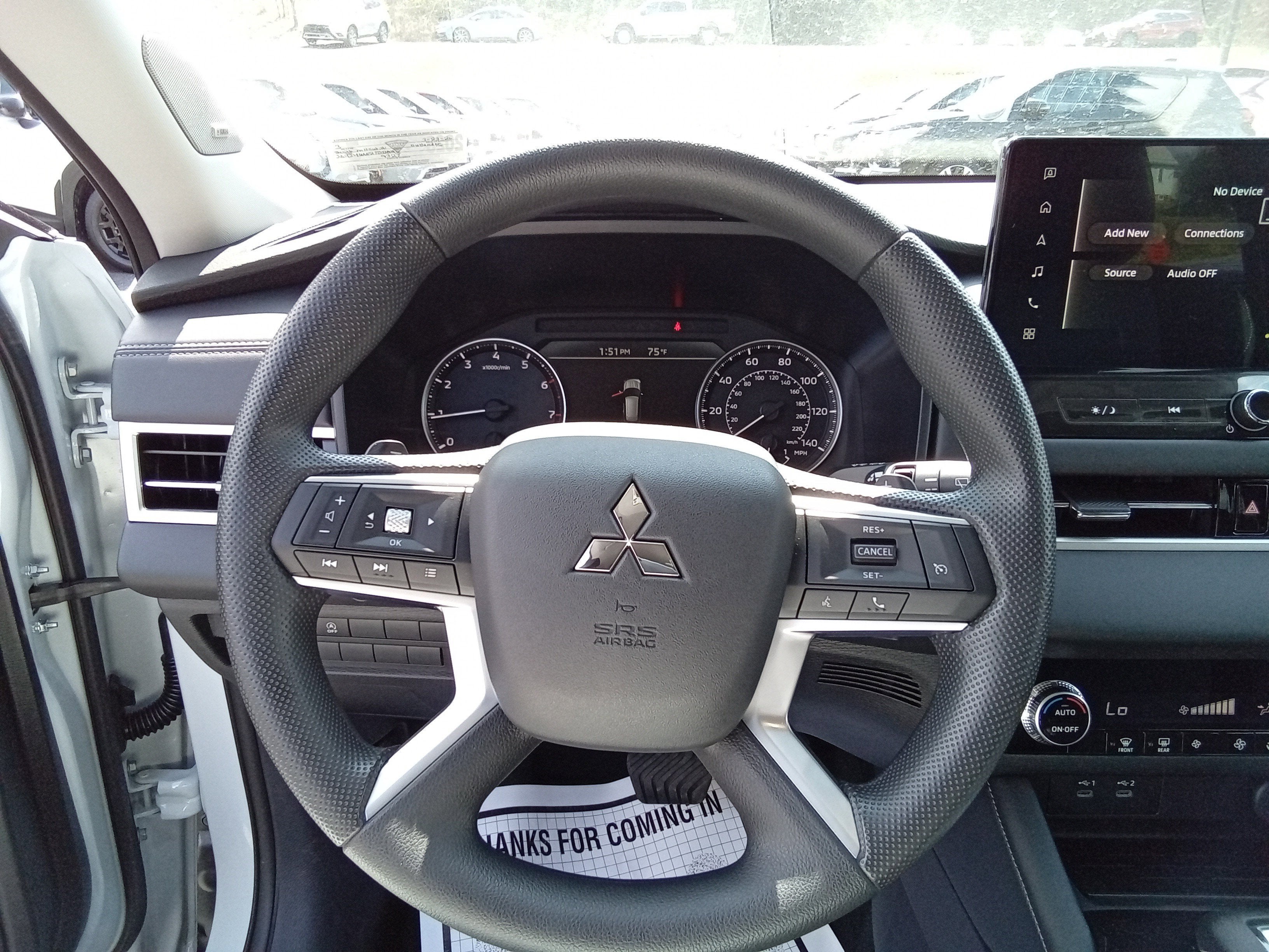 2026 Mitsubishi Outlander ES