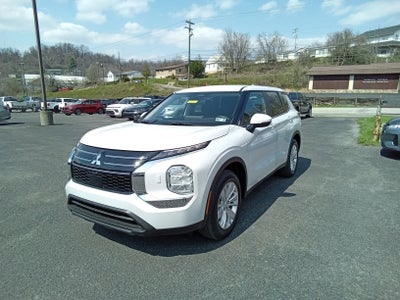 2026 Mitsubishi Outlander ES