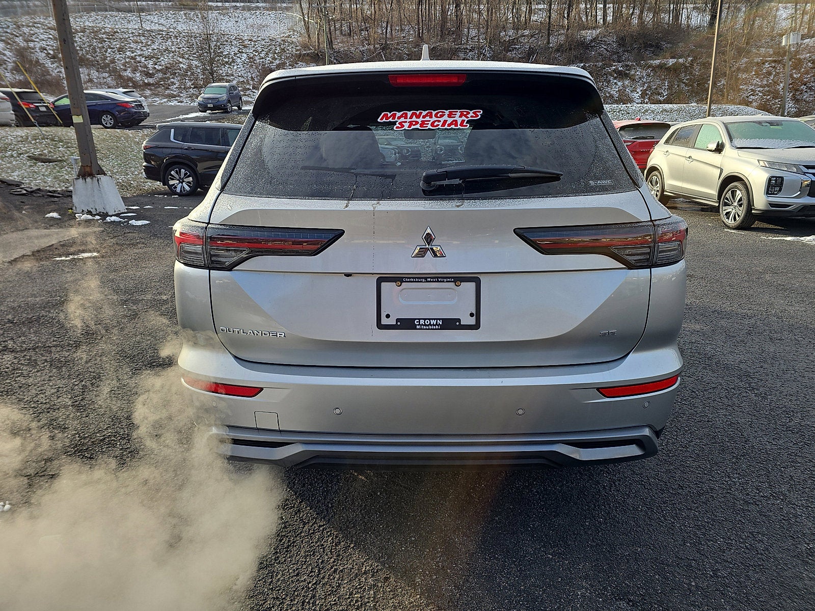 2025 Mitsubishi Outlander SE