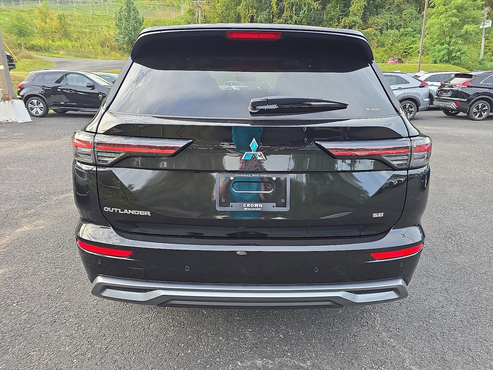 2025 Mitsubishi Outlander SE