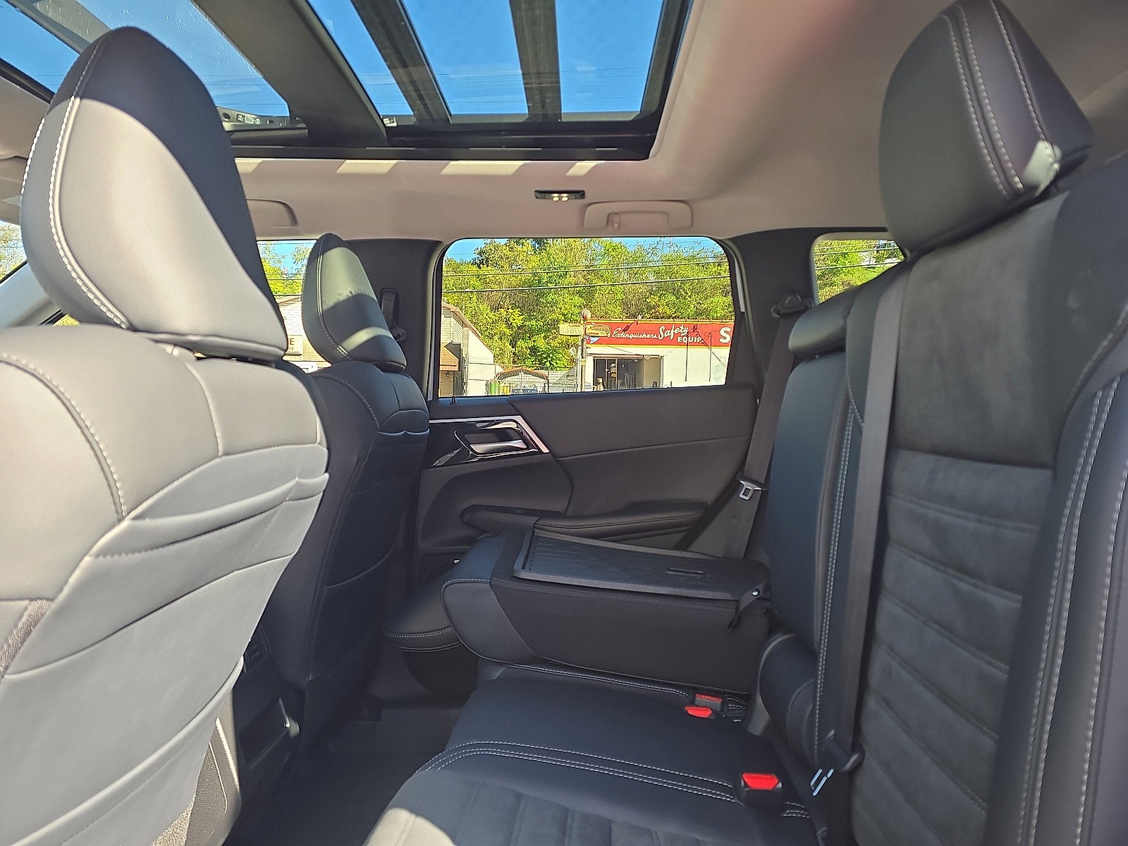 2025 Mitsubishi Outlander Trail Edition