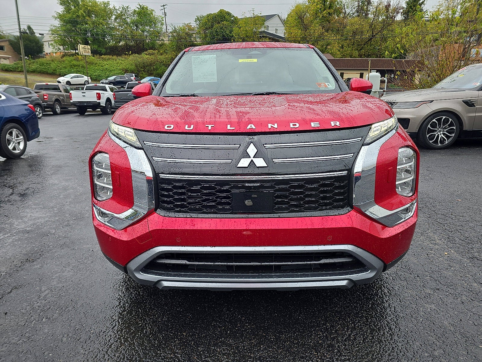 2025 Mitsubishi Outlander SE