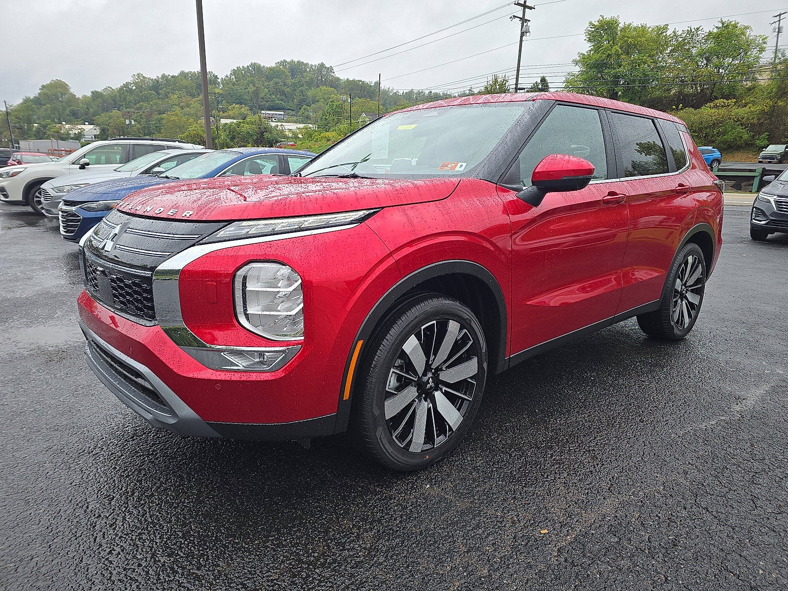 2025 Mitsubishi Outlander SE