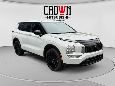 2026 Mitsubishi Outlander LE