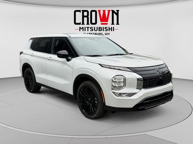 2026 Mitsubishi Outlander LE