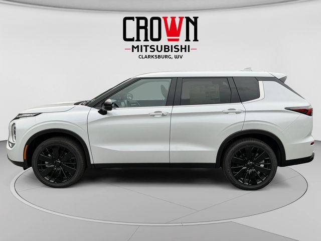 2026 Mitsubishi Outlander LE