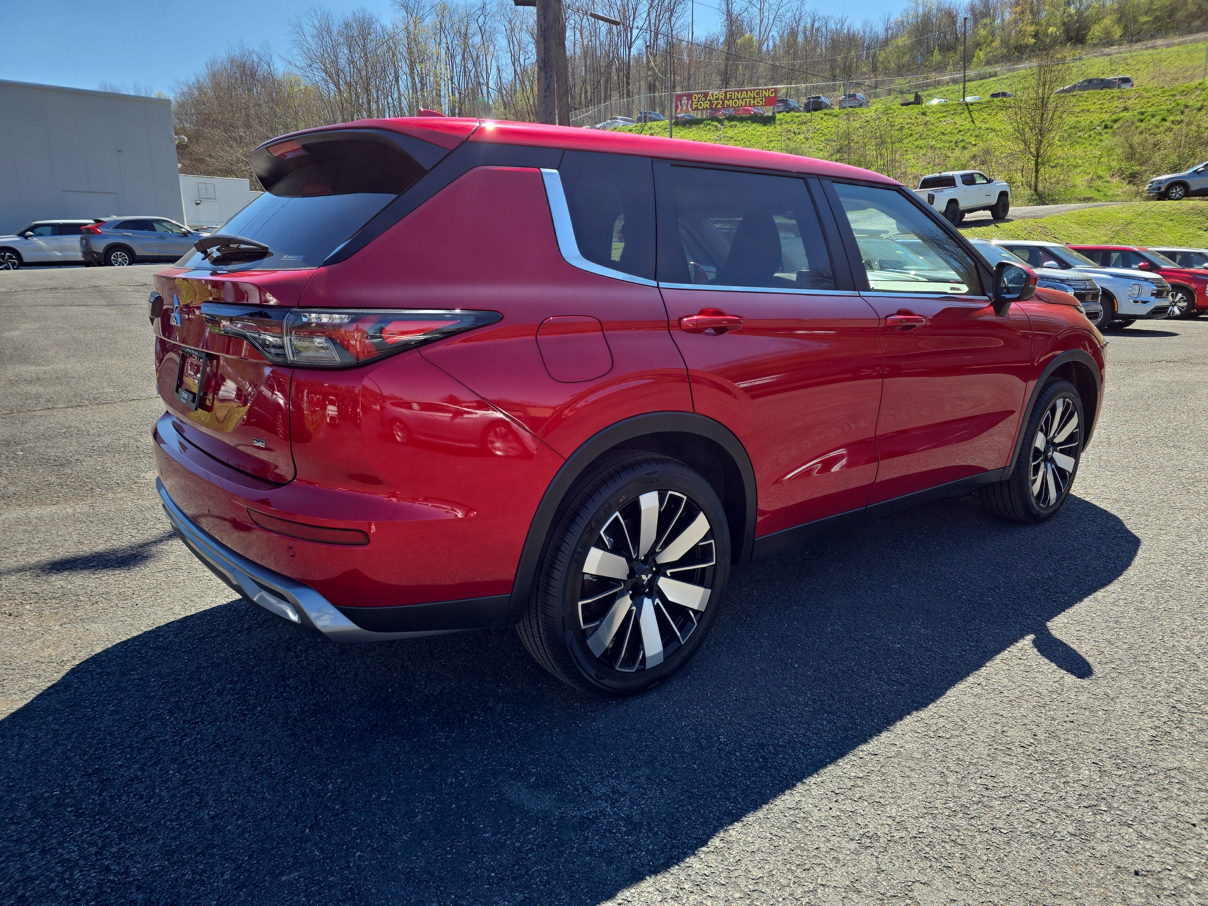 2026 Mitsubishi Outlander SE