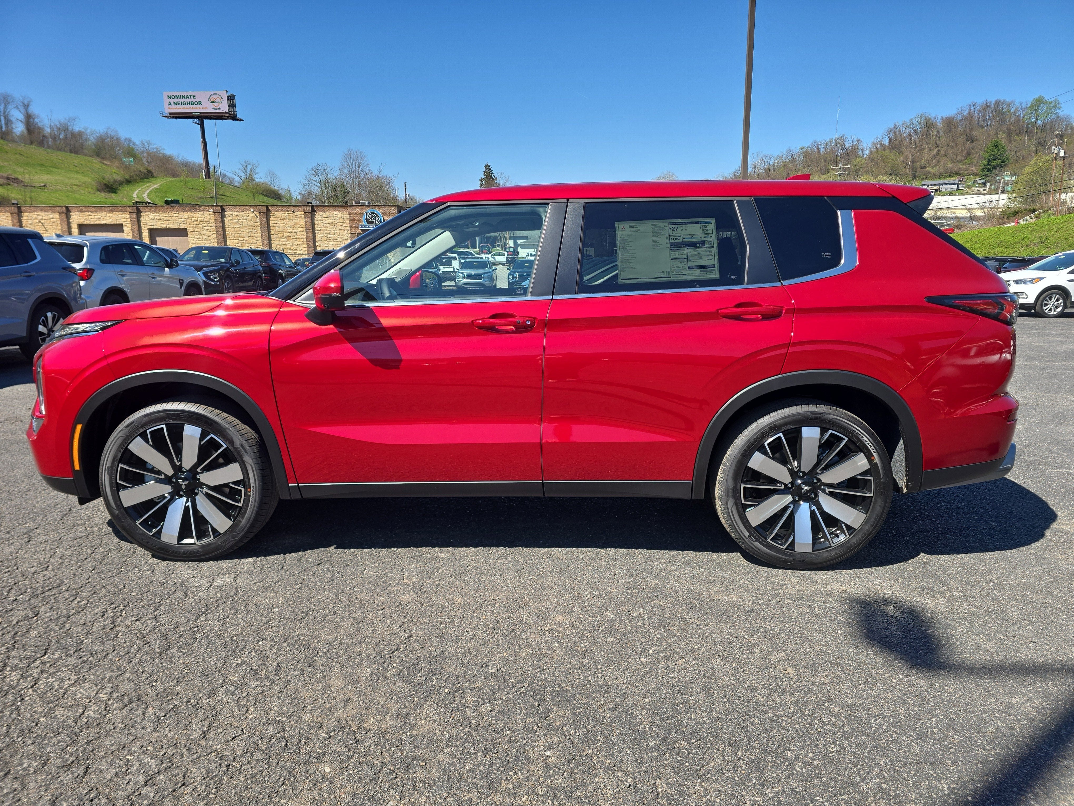 2026 Mitsubishi Outlander SE