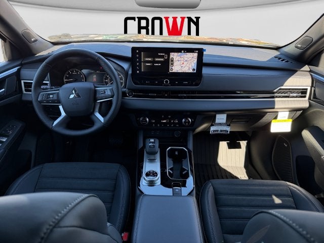 2026 Mitsubishi Outlander LE