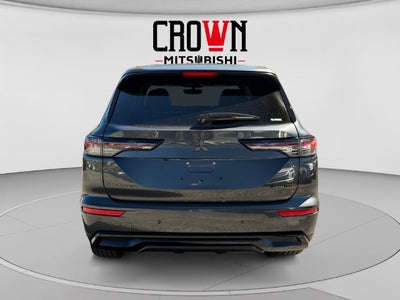 2026 Mitsubishi Outlander LE