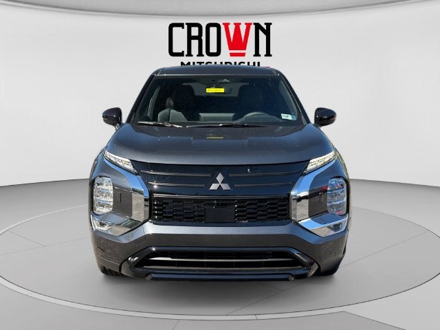 2026 Mitsubishi Outlander LE