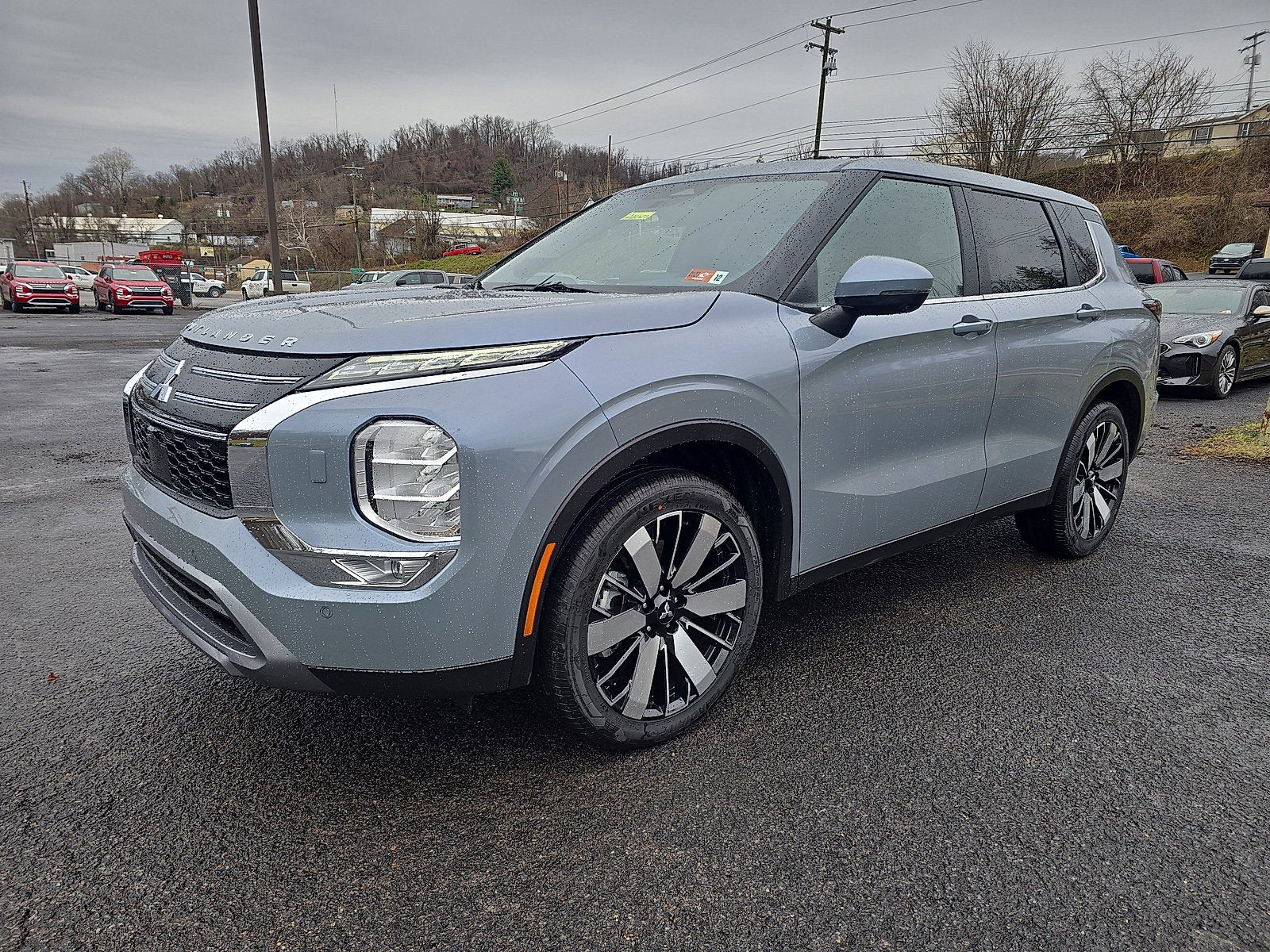 2026 Mitsubishi Outlander SE