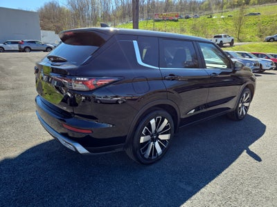 2026 Mitsubishi Outlander SE