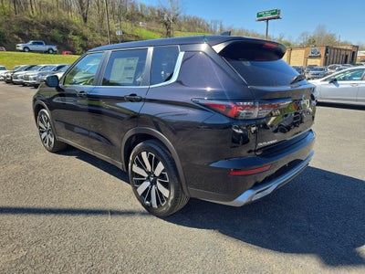 2026 Mitsubishi Outlander SE