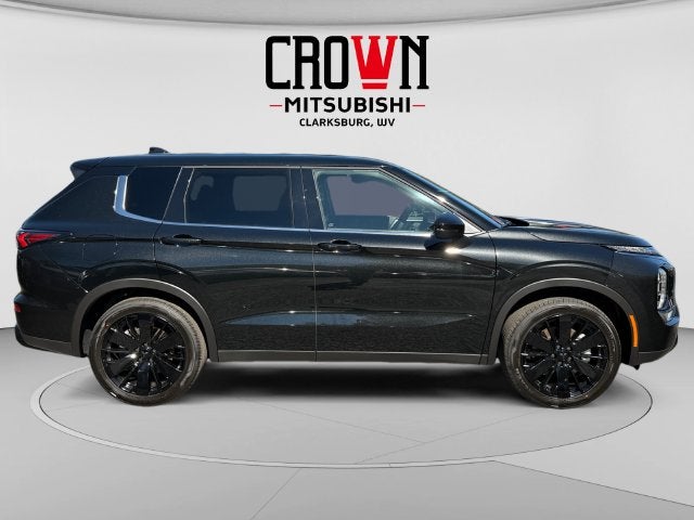 2026 Mitsubishi Outlander LE