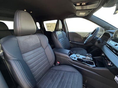 2026 Mitsubishi Outlander LE