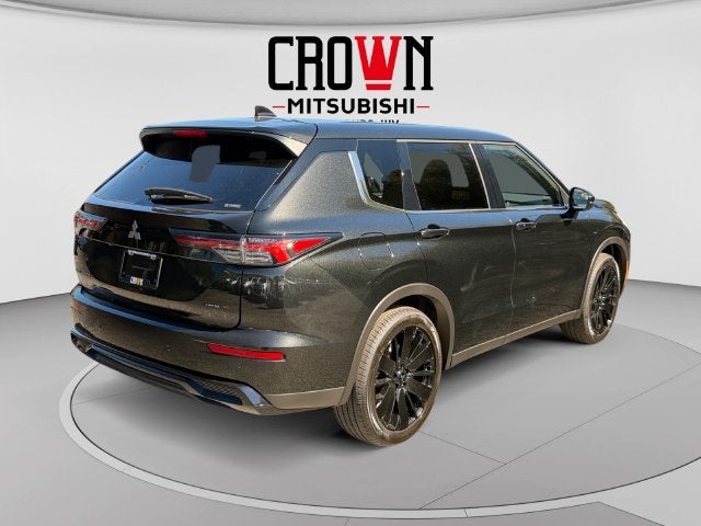 2026 Mitsubishi Outlander LE