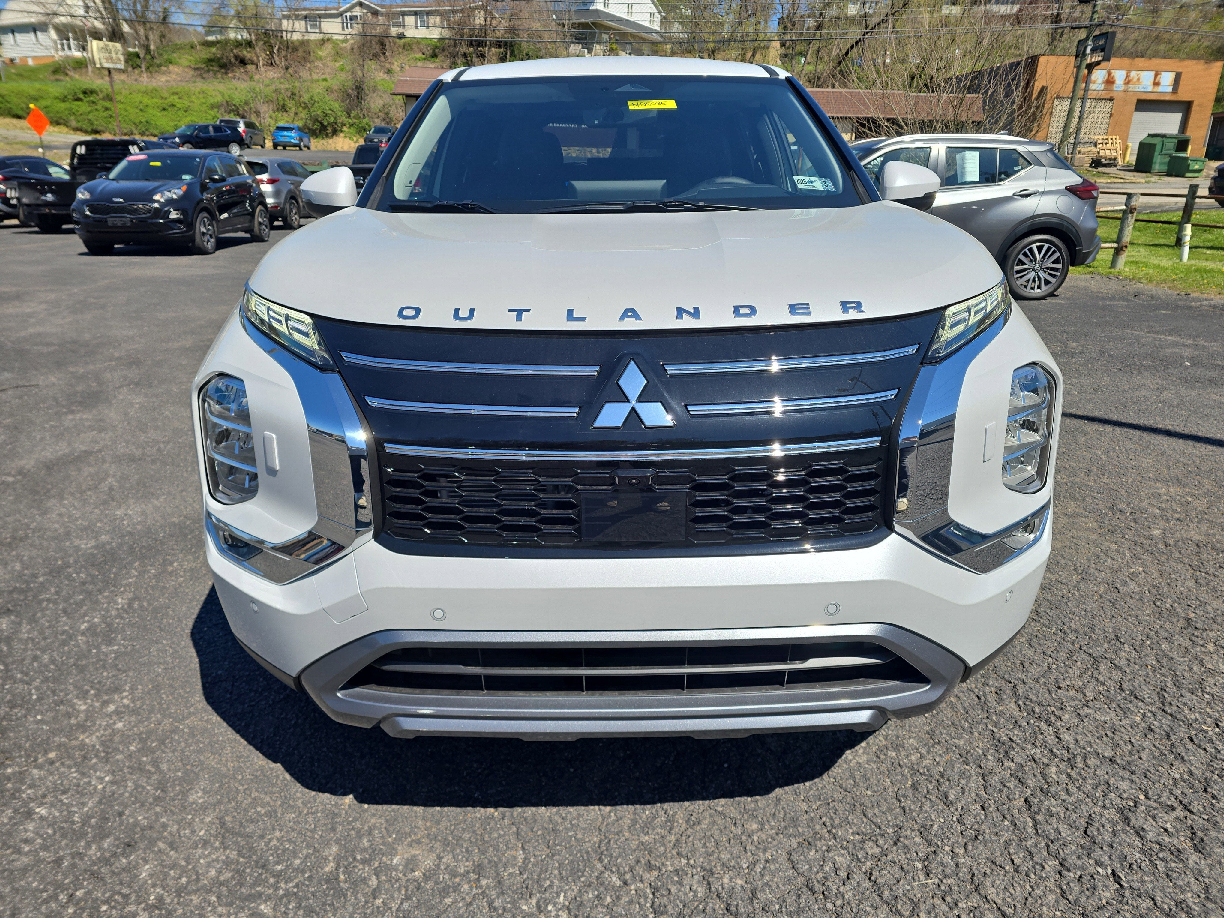 2026 Mitsubishi Outlander SE