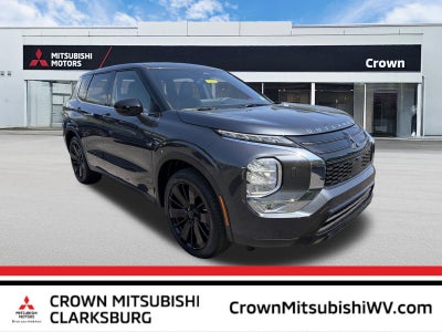 2026 Mitsubishi Outlander LE
