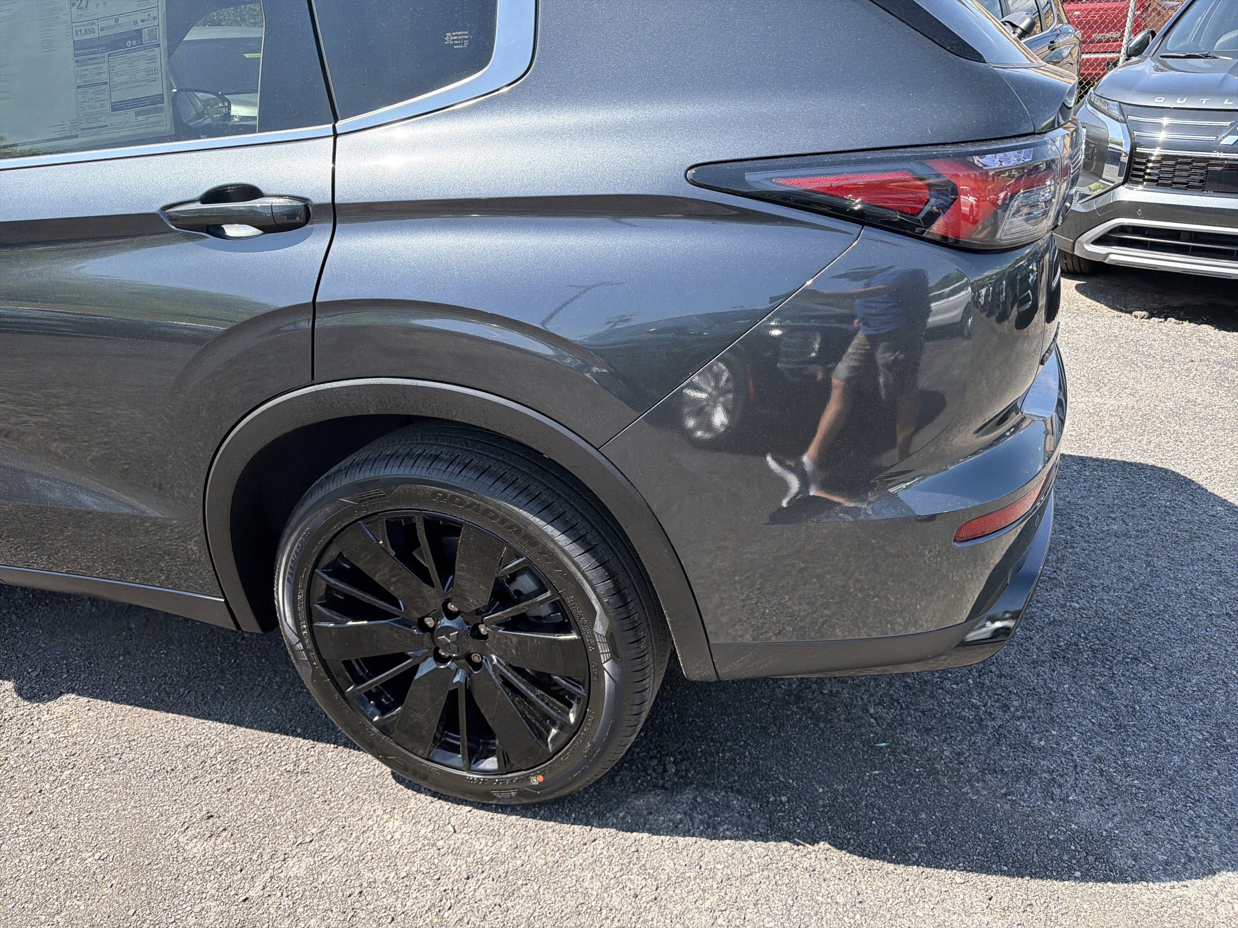 2026 Mitsubishi Outlander LE