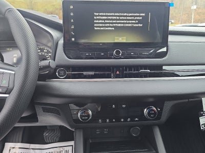 2026 Mitsubishi Outlander SE