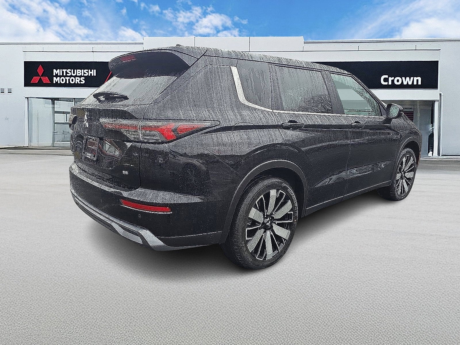 2026 Mitsubishi Outlander SE