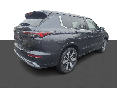 2026 Mitsubishi Outlander SE