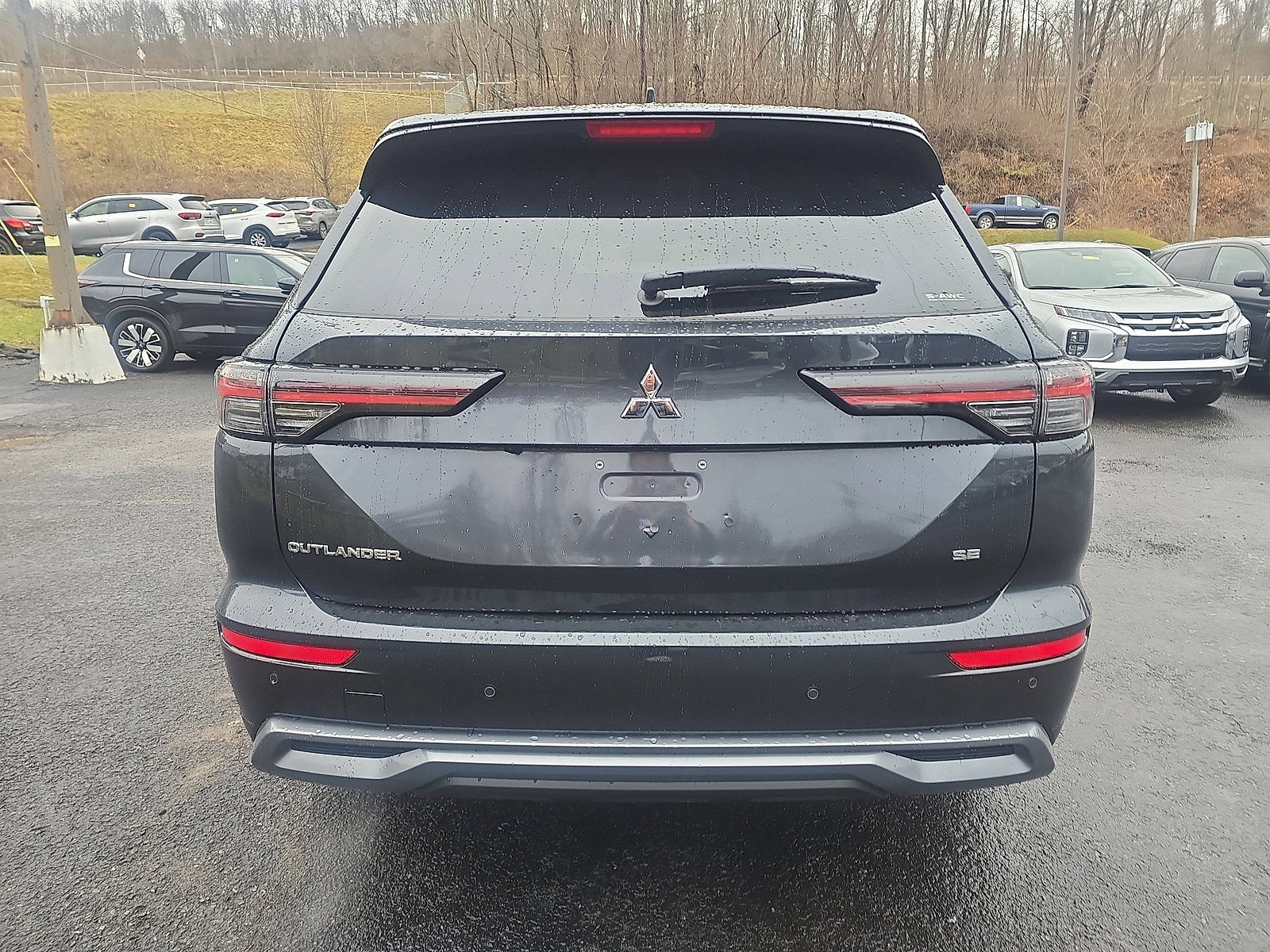 2026 Mitsubishi Outlander SE