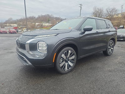 2026 Mitsubishi Outlander SE