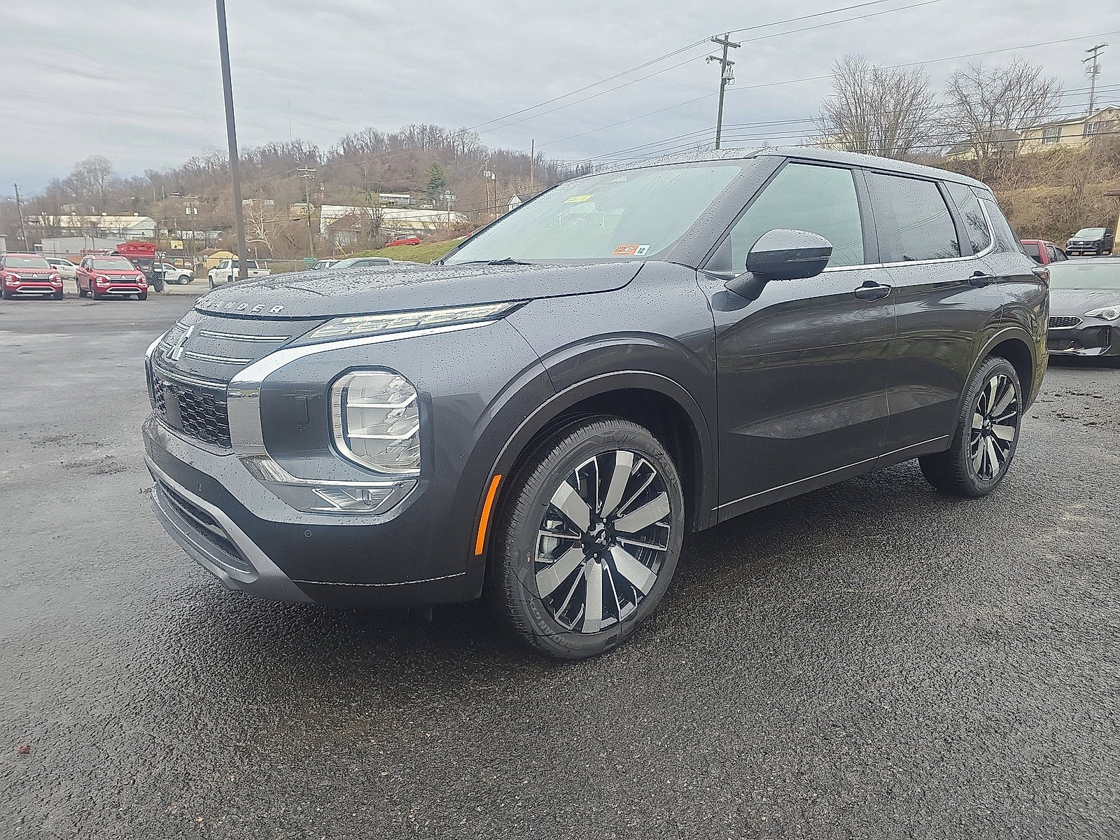 2026 Mitsubishi Outlander SE